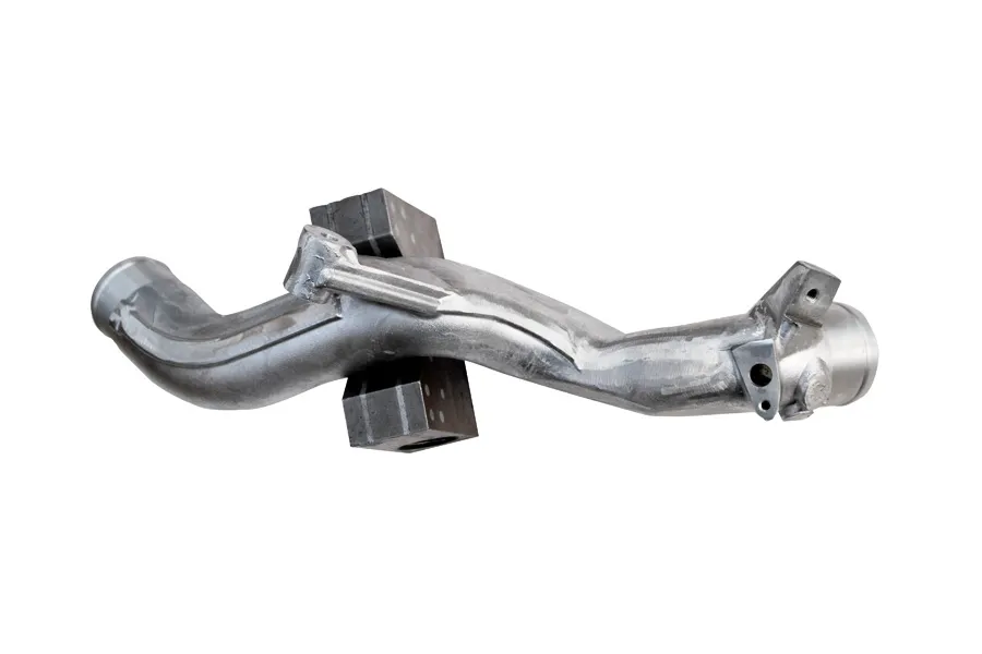 Pieza de aluminio mecanizada por INAMESA para el sector de la automoción
